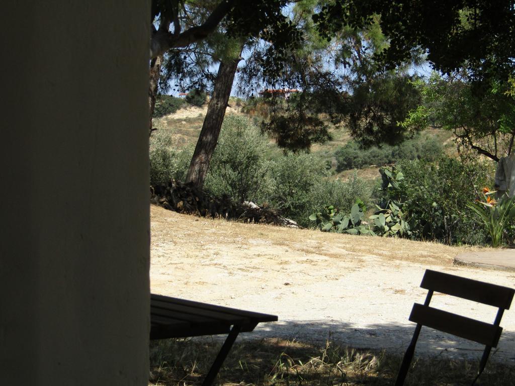 Trouli House Villa Stalos Exterior photo